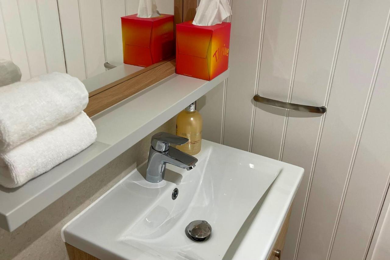 Stunning Luxury Apartment In Central Lymington Dış mekan fotoğraf