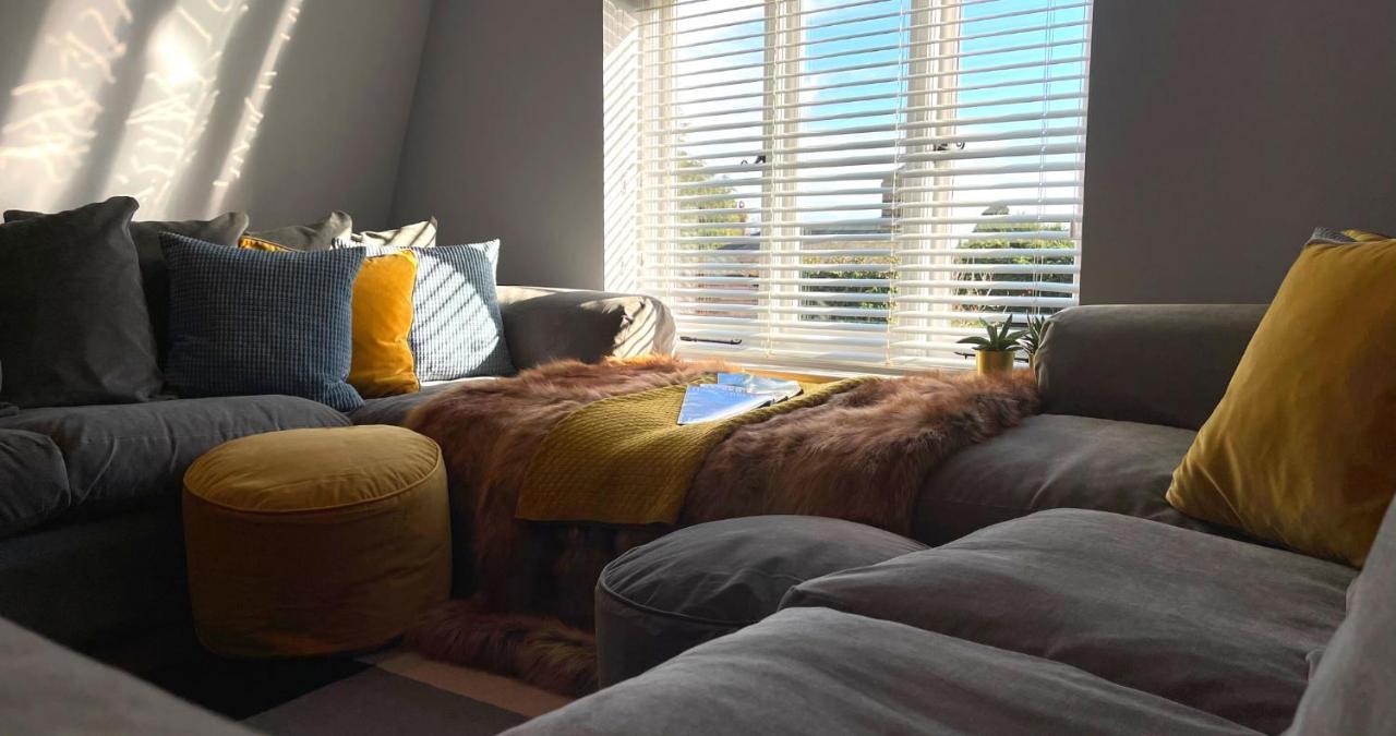 Stunning Luxury Apartment In Central Lymington Dış mekan fotoğraf